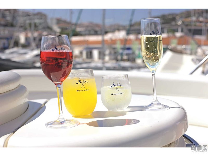 SET BICCHIERI BEVERAGE MB WELCOME 