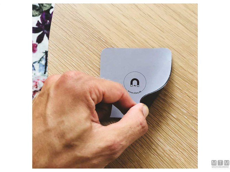 Set 2 Sottobicchieri Metallici per Bicchieri Magnetici