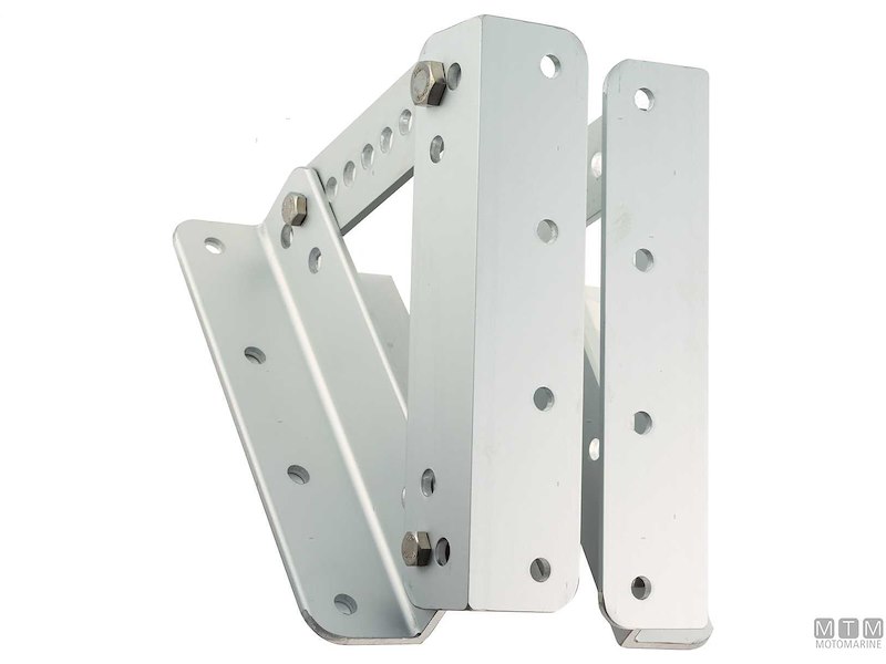 PIASTRA REGOLABILE SUPPORTO MOTORE 