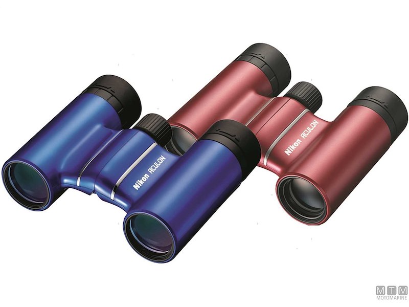 Binocolo Nikon Aculon T02 8x21