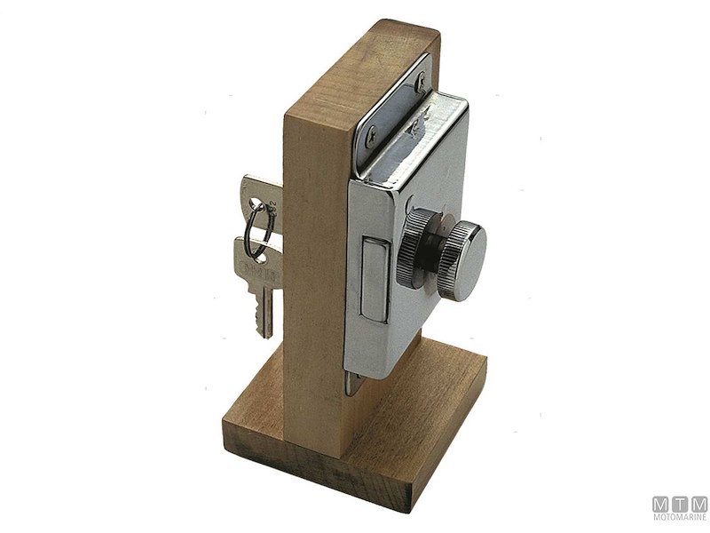 Serratura da Accostare con Pomolo 3.656B