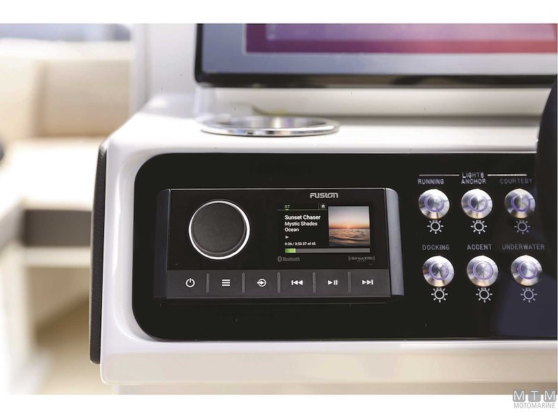 Fusion Apollo MS-RA670 RDS / USB / Wi-Fi / Bluetooth Marine Stereo