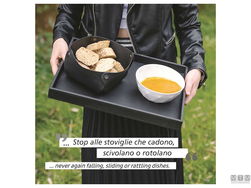 Set 2 Ciotole e 2 Piatti Magnetici