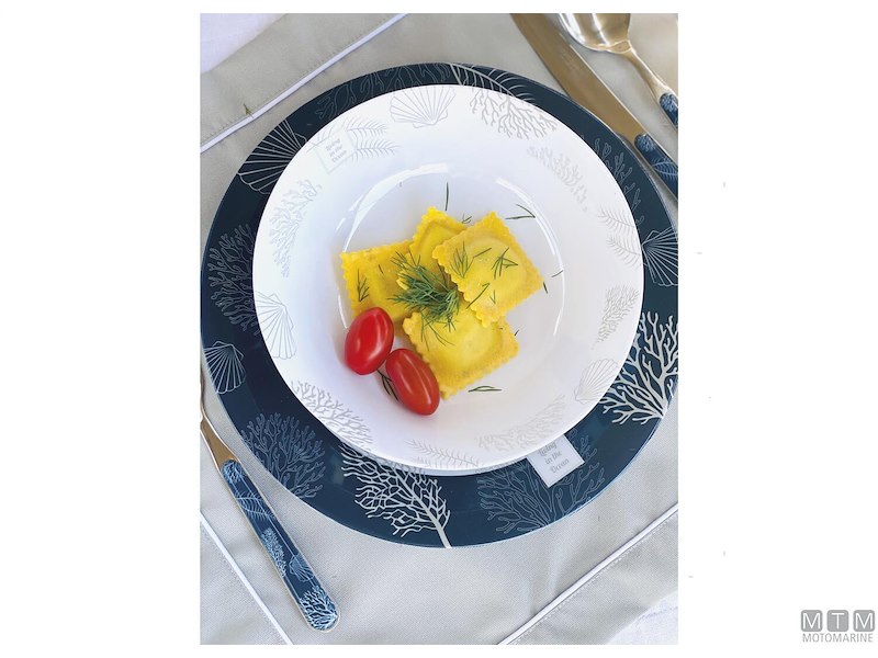 SET PIATTI PIANI MB LIVING 