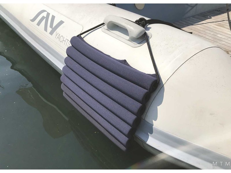 PARAFIANCATA UNIVERSALE BLU/NERO 