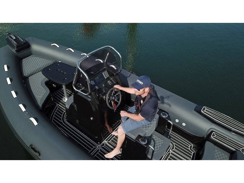 3D TENDER DREAM 655 BLACK LIMITED EDITION HYPALON GELCOAT BLACK