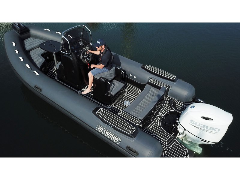 3D TENDER DREAM 655 WHITE LIMITED EDITION HYPALON GELCOAT BLACK