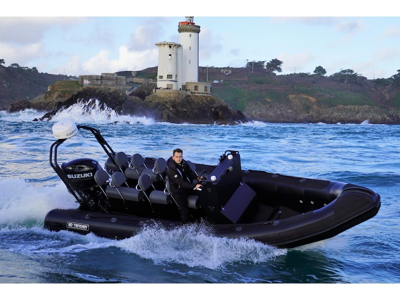 3D TENDER PATROL 670HYPALON REINFORCED